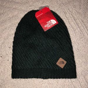 North Face Beanie!!